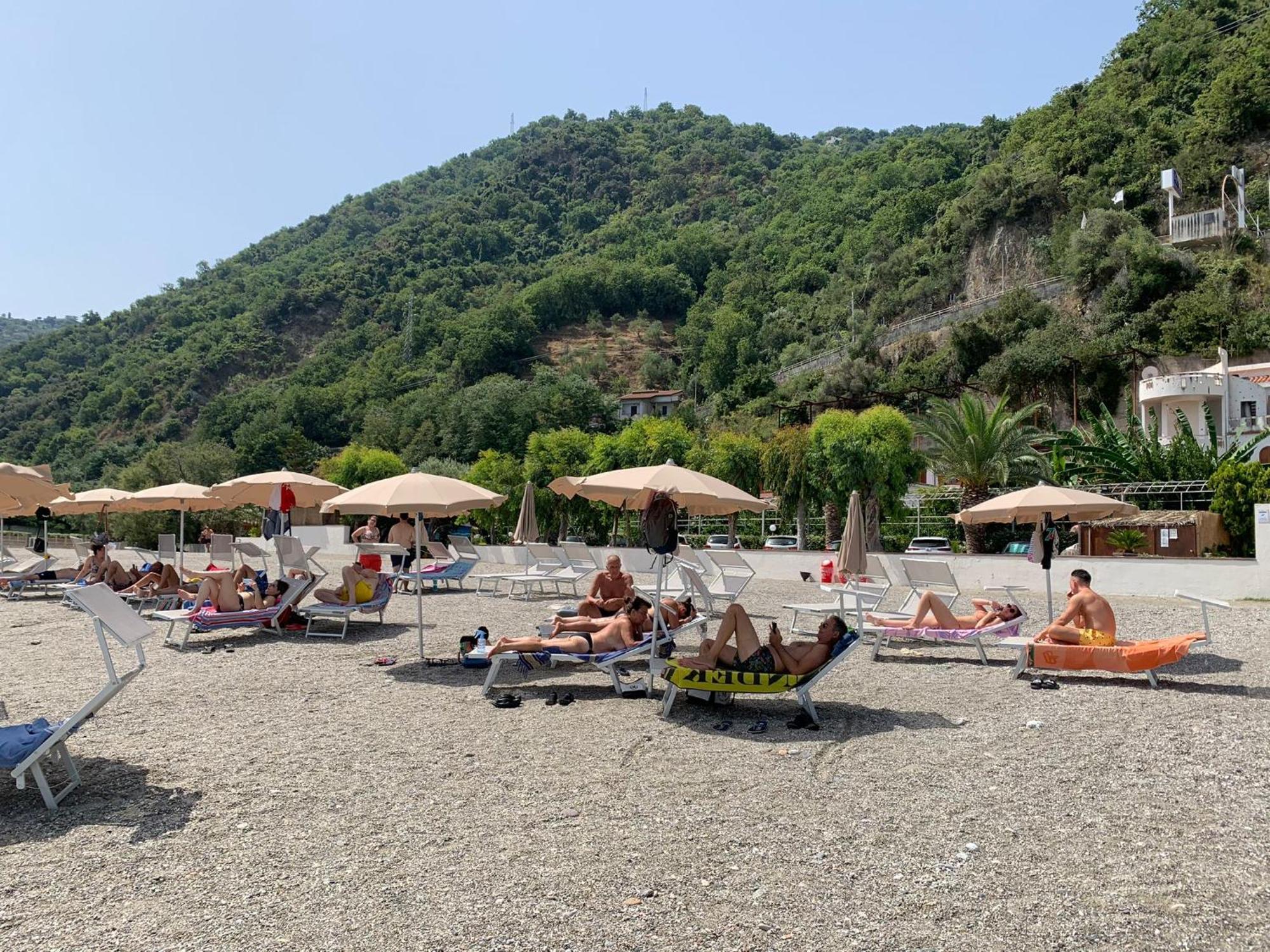 Testa Di Monaco Natural Beach Капо-д'Орландо Экстерьер фото